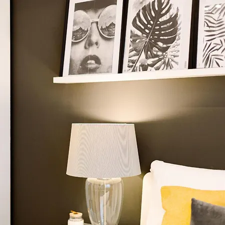 Heart Of - Cozy On Smardan Street