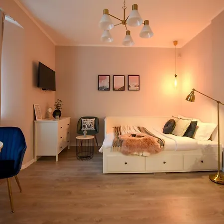 Apartment Heart Of - Cozy On Smardan Street Bucharest
