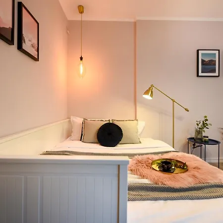 Heart Of - Cozy On Smardan Street Apartment