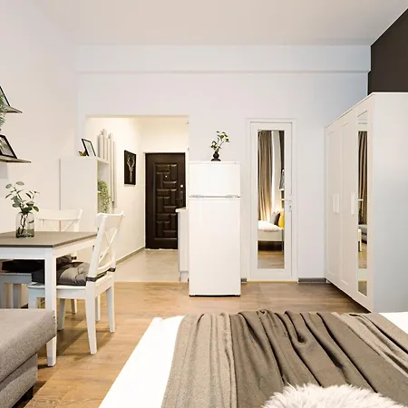 Heart Of - Cozy On Smardan Street Apartment *